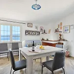 Exclusive House *